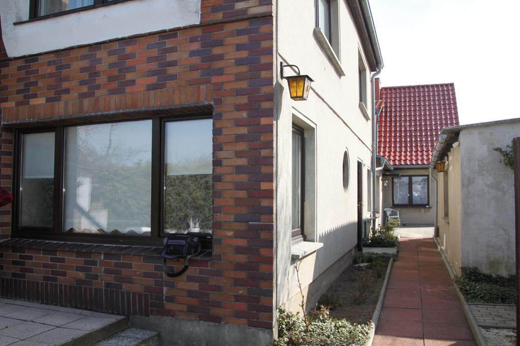 Ferienwohnung Strassburg ザスニッツ エクステリア 写真